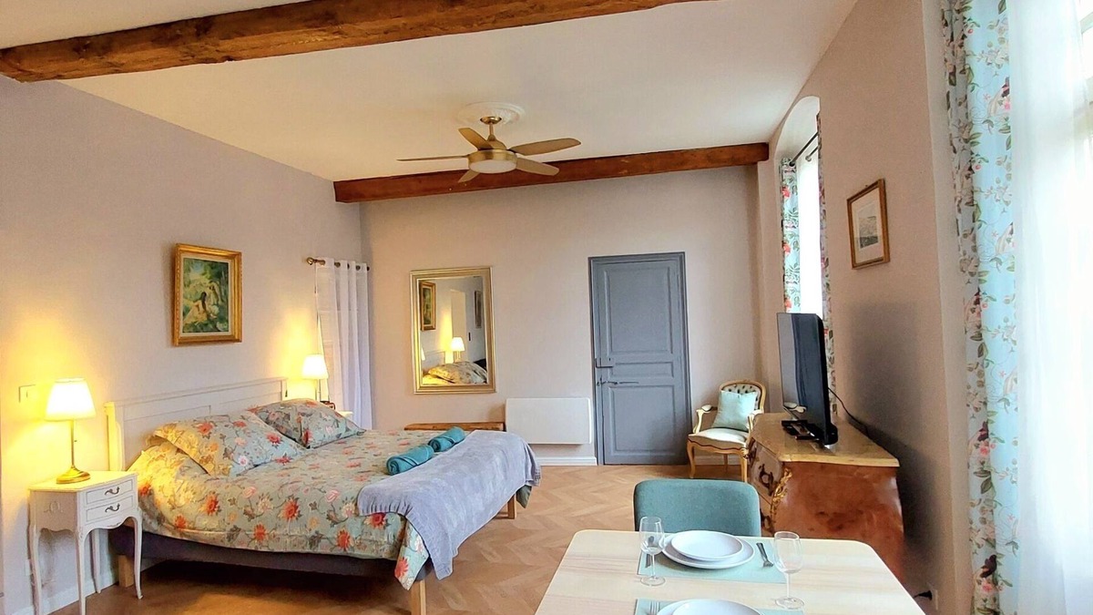 Molitg-les-Bains Apartment | Vieux Chateau Le Casteil, furnished studio in a 15th century castle fort.