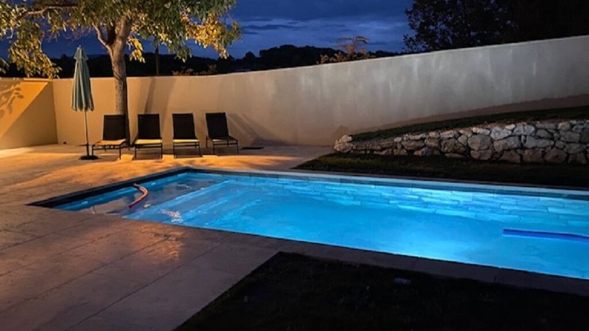 Malemort-du-Comtat House | VIEUX MAS VAUCLUSE