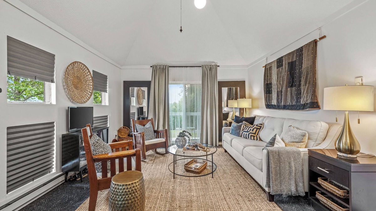 Great Cacapon House | View Haven - Amazing View