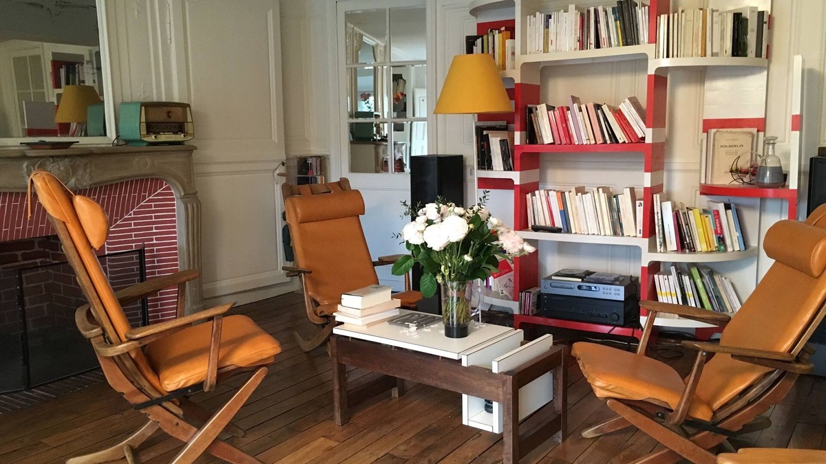 Les Iles Apartment | view of the seine island saint louis 2 pieces of character