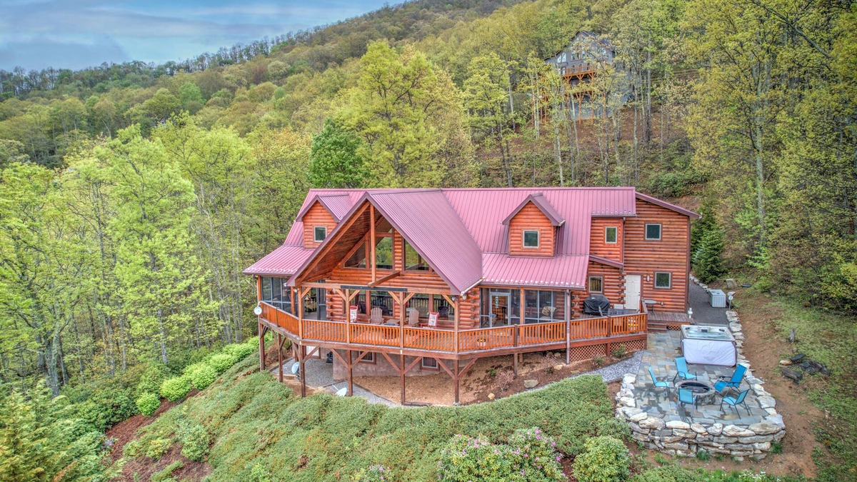 Maggie Valley House | Views, Hot Tub, Fire Pit, A Mountain Masterpiece