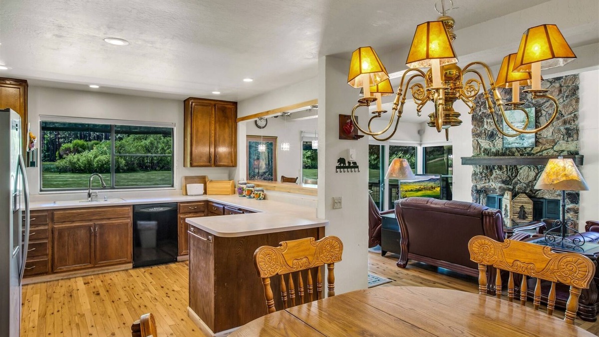 Plumas Eureka Estates House | Views of the 8th Fairway at Plumas Pines Golf Resort - 8 Aspen Circle