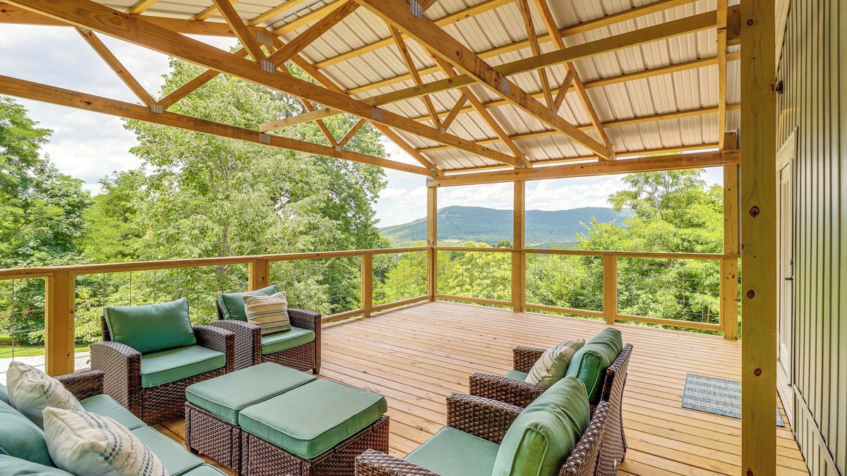 Parthenon Cabin | Views on 12 Acres: Ozark Mountain Cabin!