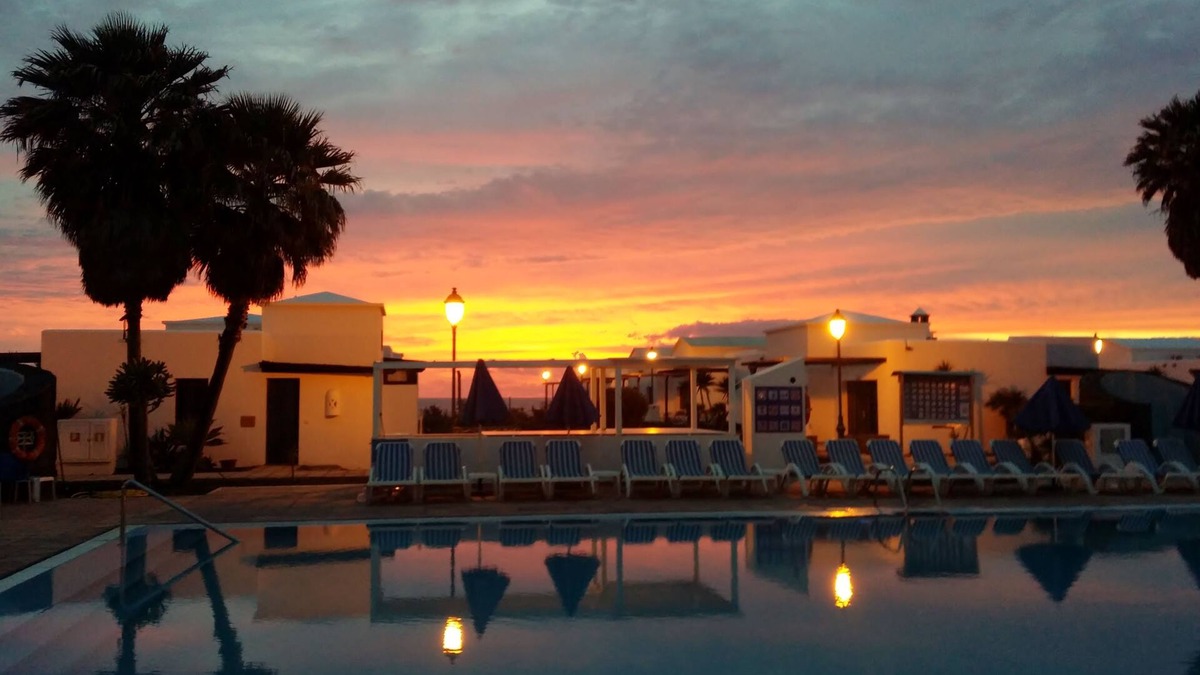 Playa Blanca House | Vik Coral Beach