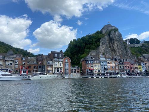 Leffe House | Vikarti Stay, a lovely house with incredible view