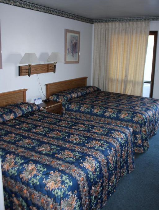 Saint Peter Hotel | Viking Jr. Motel