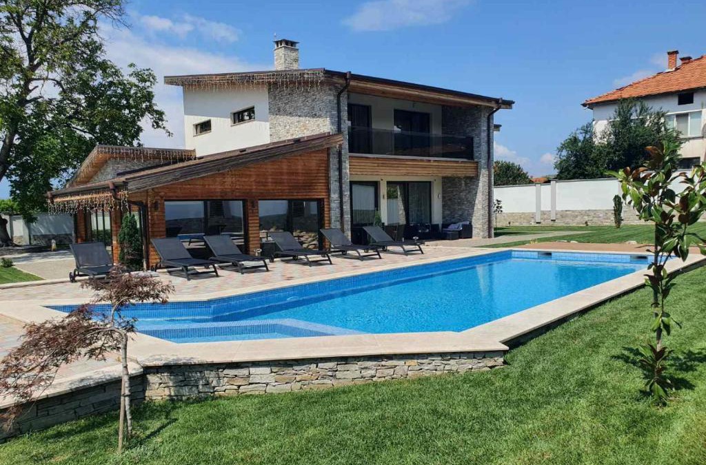 Marchevo Villa | Vila Antik