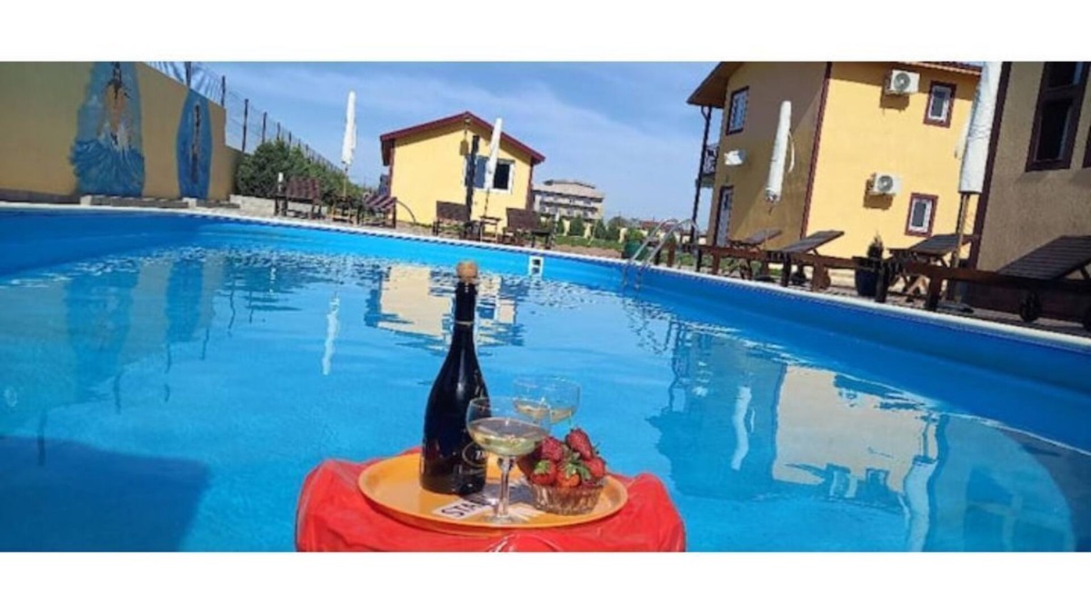 Costinesti Villa | Vila cu piscina privata Saună si Sală Fitness