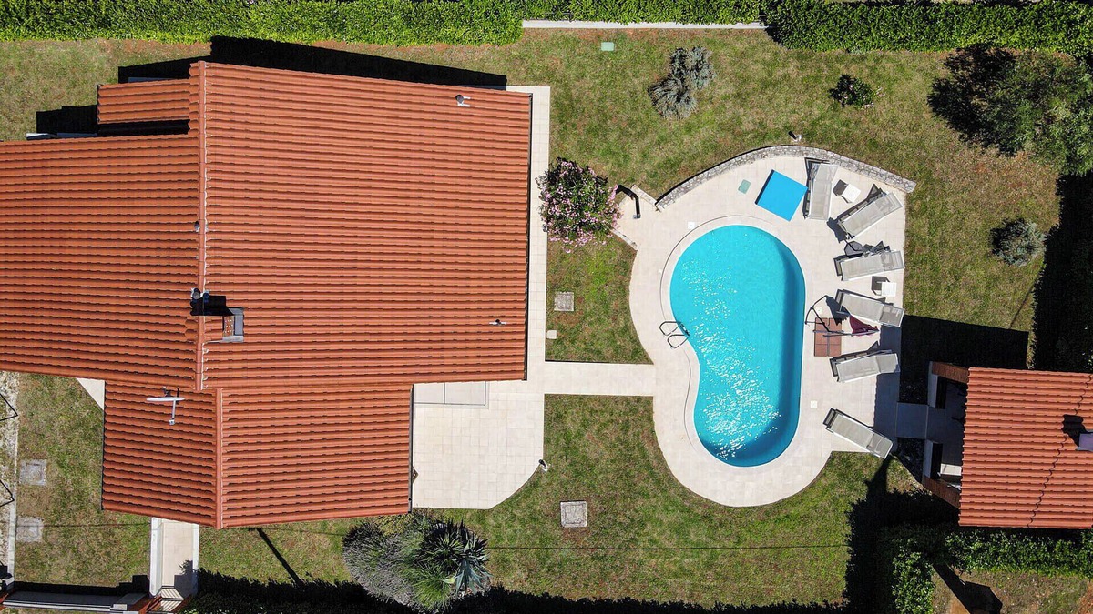 Farini Villa | Vila Dalia predstavlja idealan spoj komfora, privatnosti i topline doma.