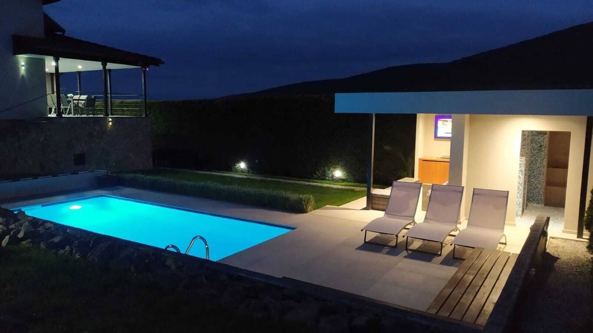 Ighiu Villa | Vila Gosen