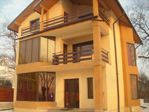 Viisoara Villa | VILA IANIS 2 PIATRA NEAMT