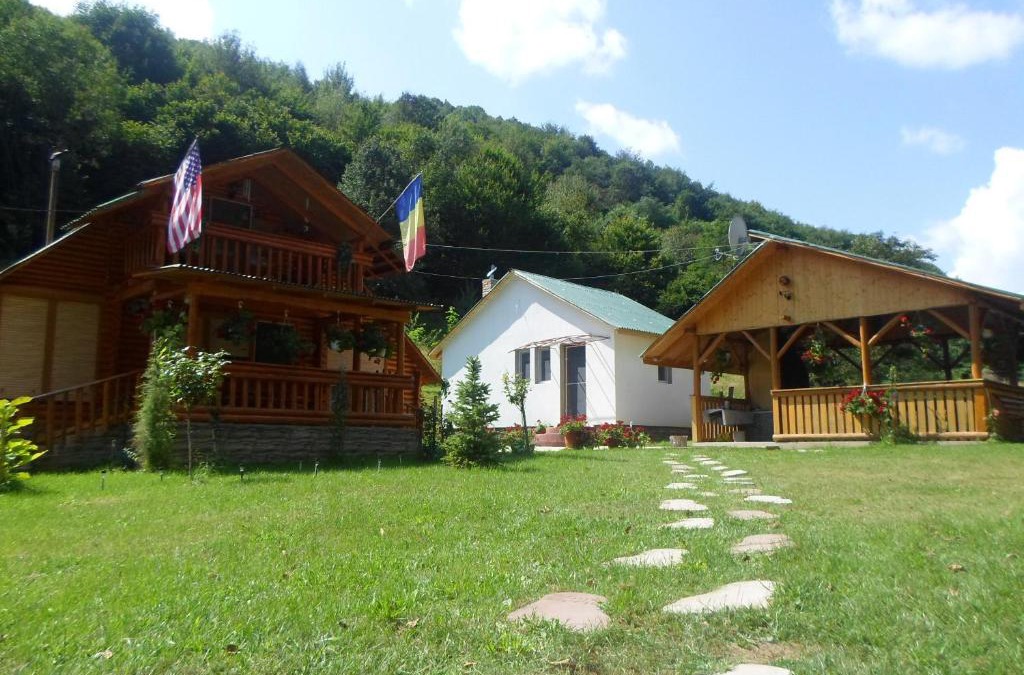 Bosorod House | Vila Sara