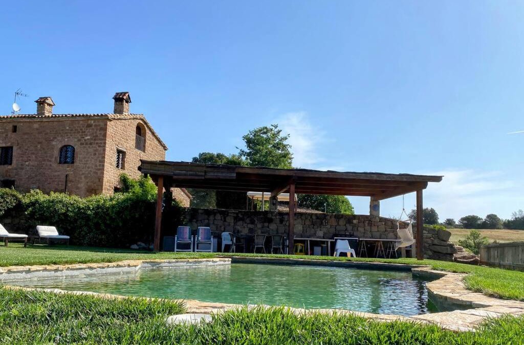 Aguilar de Segarra Villa | Vila-seca Vall d'Amunt, vine i desconnecta!