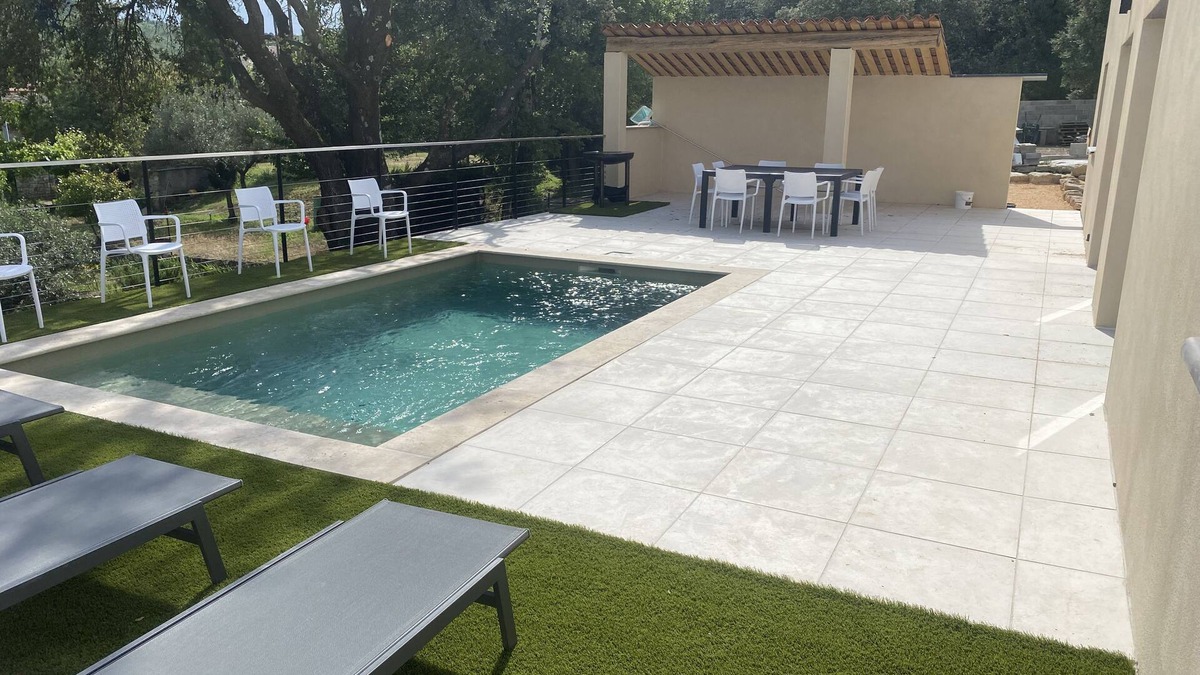 Saint-Martin-de-Valgalgues Villa | Villa Contemporaine en Cévènes