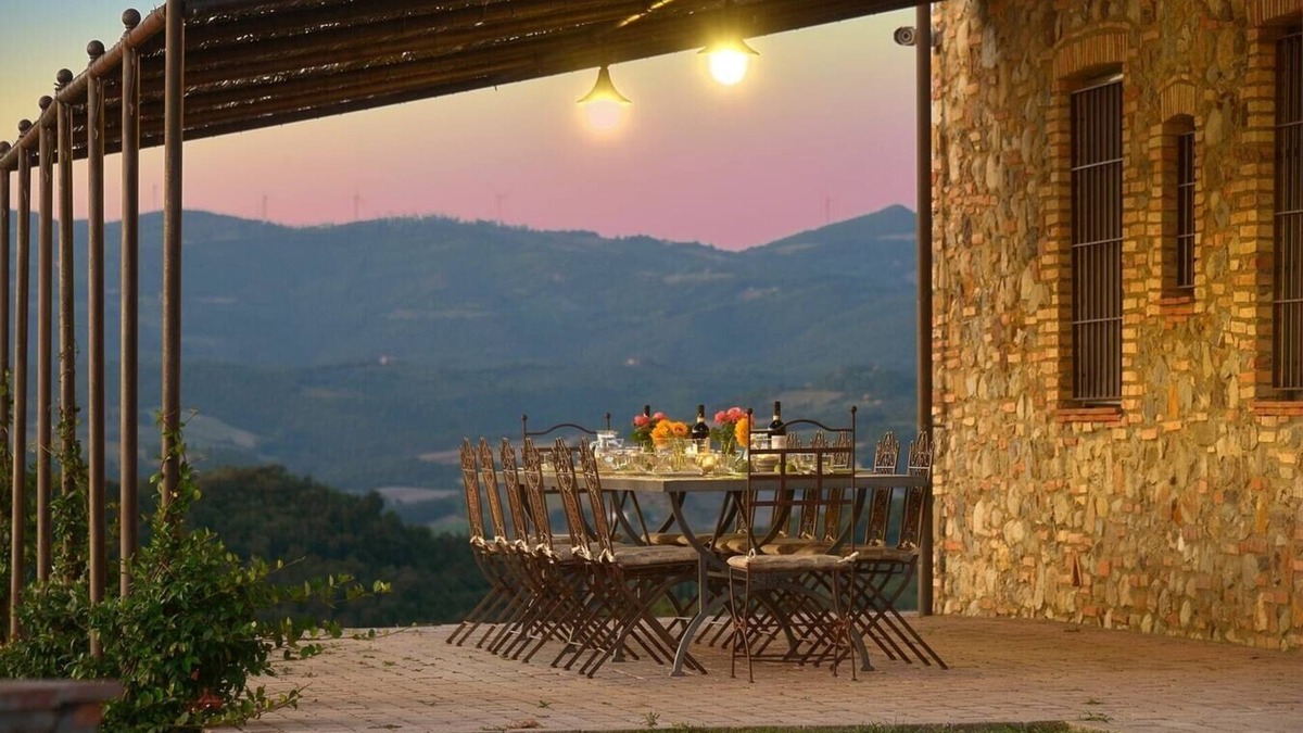 Montecatini Val di Cecina Villa | Villa Di Terra, with heated and fenced pool