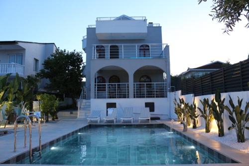 Urla Apartment | Villa ÖZ