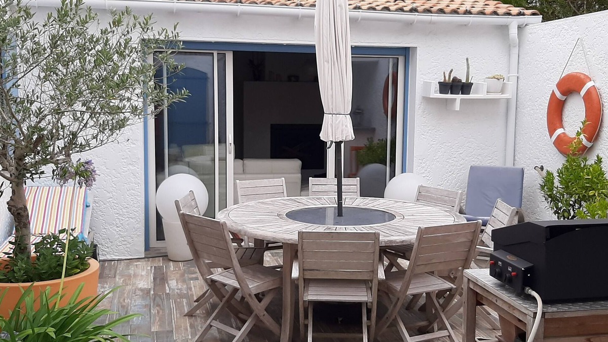 La Palmyre Villa | Villa 100 m from the ocean