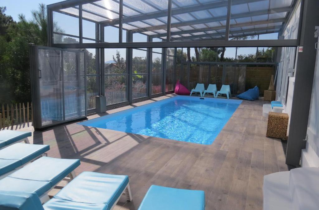 Anglet House | villa 12 pers climatisée, piscine chauffée couverte ou non,2km mer, golf, jardin