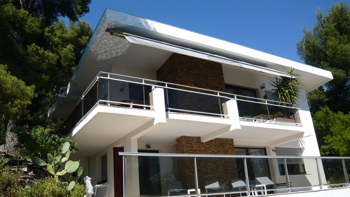 Toulon Villa | VILLA 140m² with swimming pool for 6/8 people, overlooking Toulon harbor,