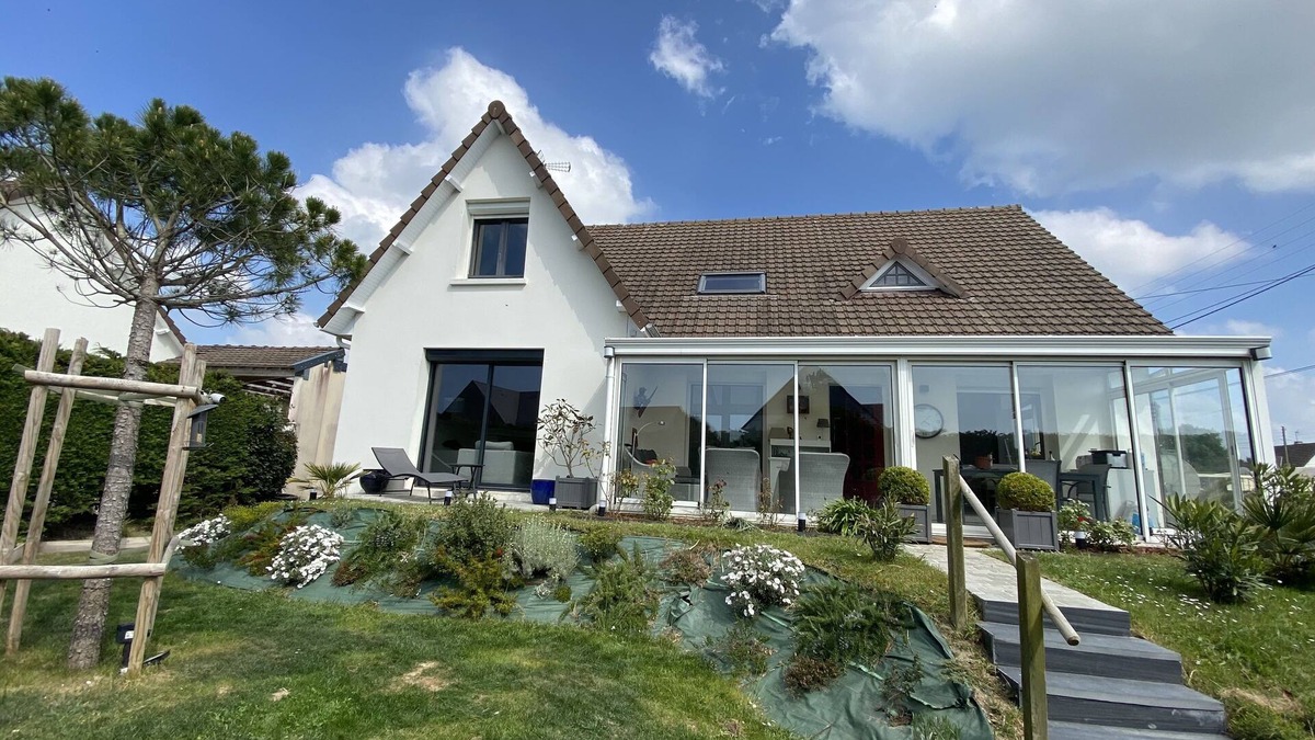Saint-Martin de Brehal Villa | Villa 180 m2 sleeps 8 300 m from the beach, 170 m from golf