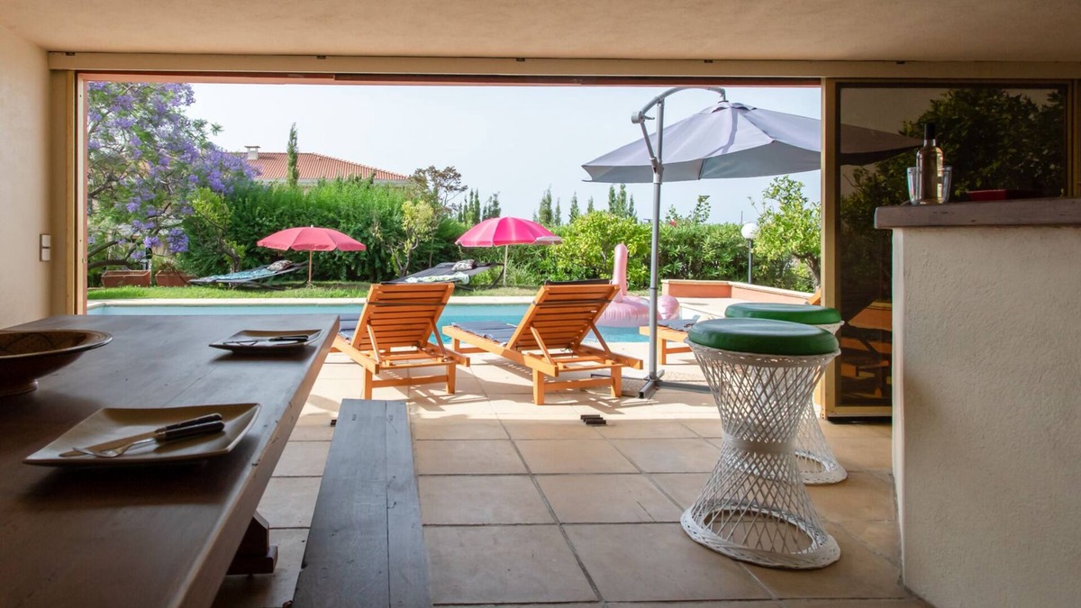 Caucade Villa | Villa 180° Sea view Pool Parking 9Pax BBQ WIFI AC
