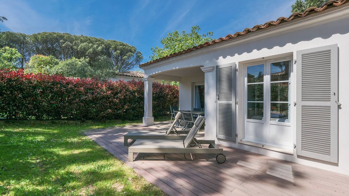 Cote d'Azur- French Riviera House | Villa 2 bd renovated beach 150m and close to St-Tropez