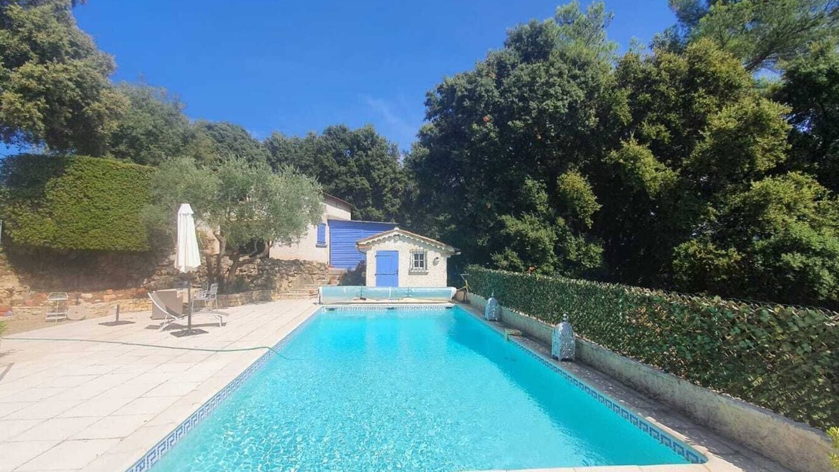 Les Arcs-sur-Argens House | Villa 20 min from beach w heated pool