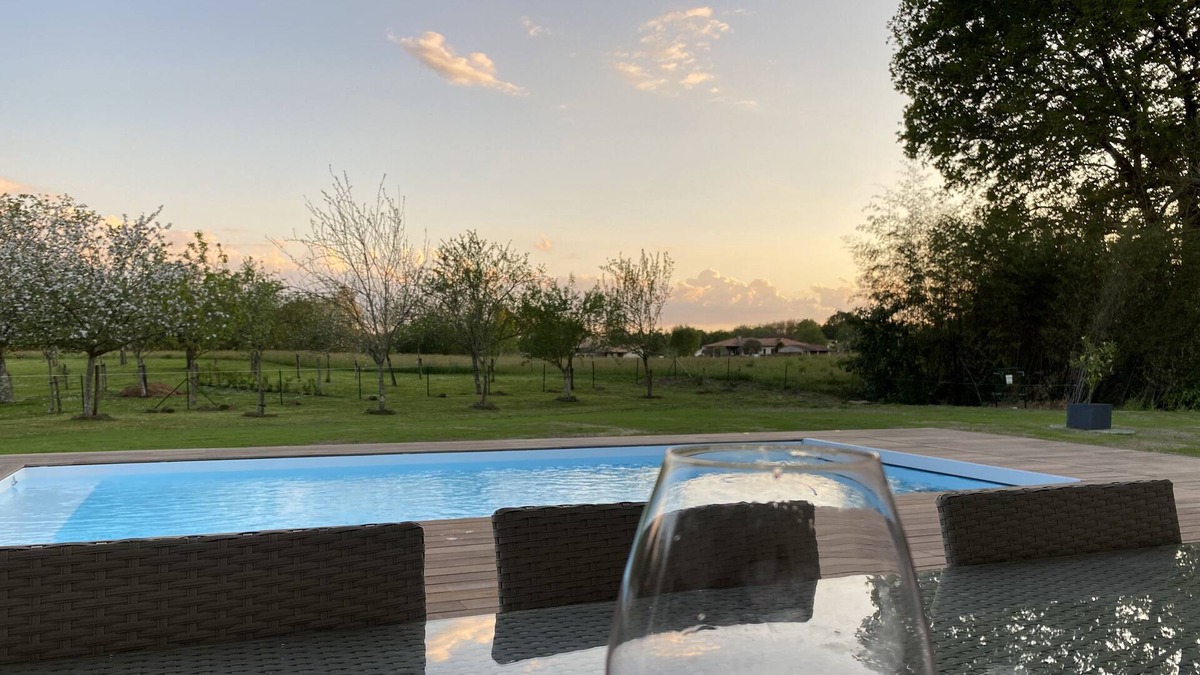 Oeyreluy Villa | Villa 30 minutes from HOSSEGOR heated swimming pool on 2200m2 of garden