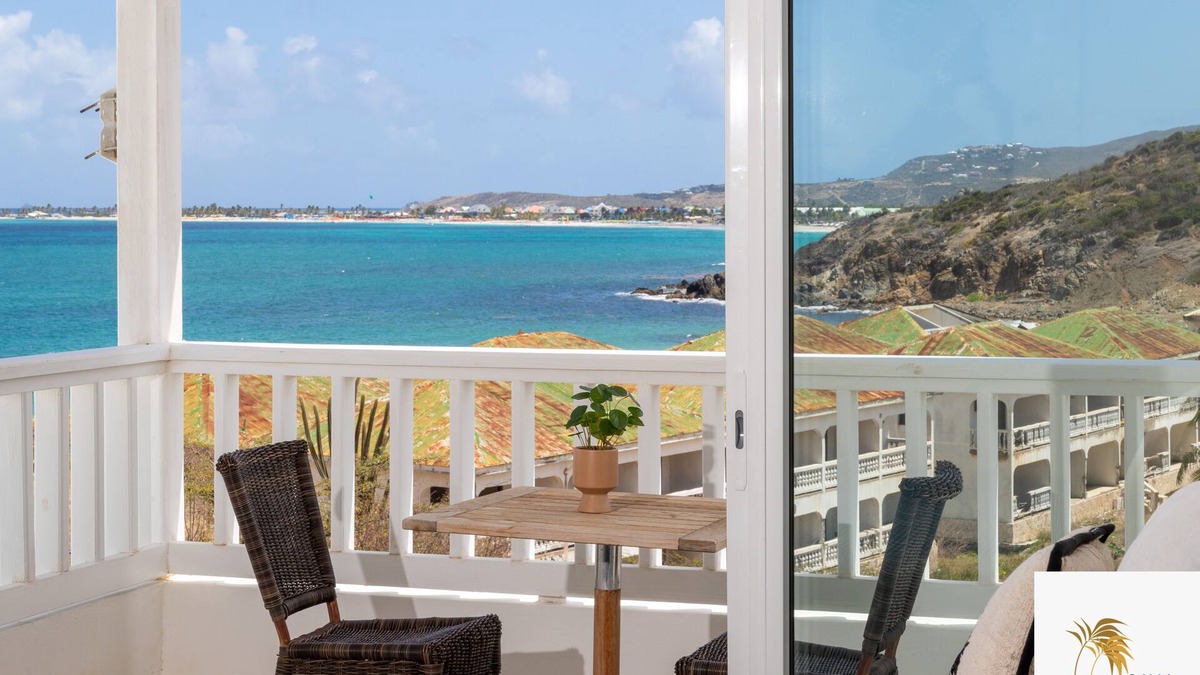 Cul de Sac Villa | VILLA 300 M2, 4 bedrooms in the baie of Cul de sac !