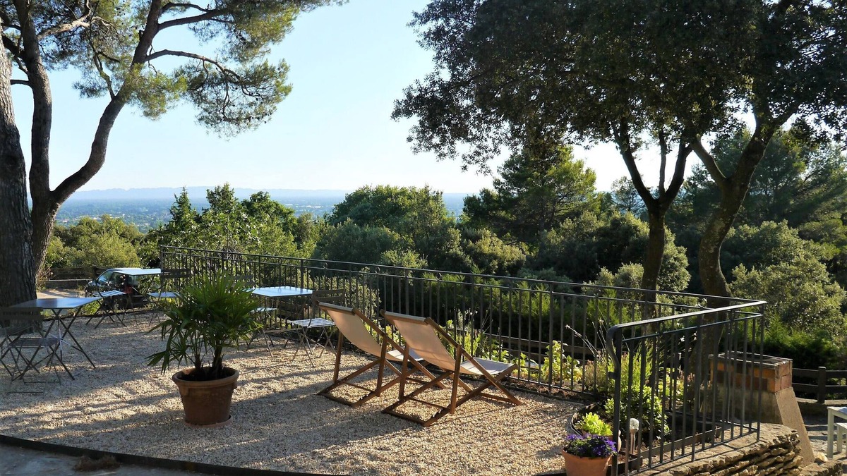 L'Isle-sur-la-Sorgue Villa | Villa 6 persons Pool and outdoor bar - overlooking the Alpilles