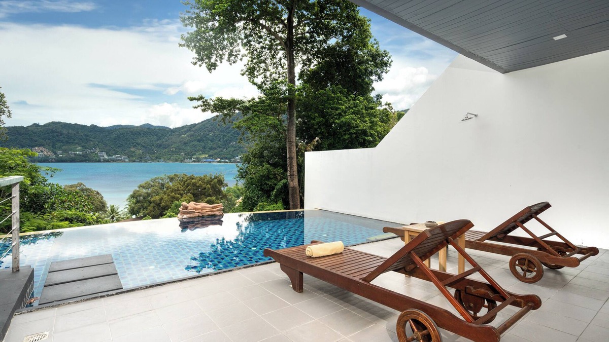 Patong Villa | Villa 8 oceanfront pool villa