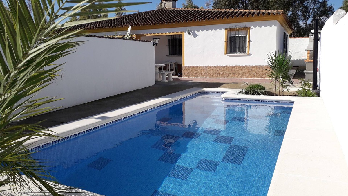 Los Franceses-la Vega House | Villa Alzira 2, swimming pool, air conditioning, internet for 5 pers.