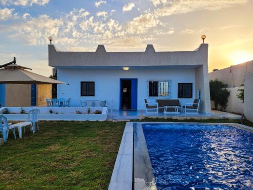 Aghir House | Villa Abir
