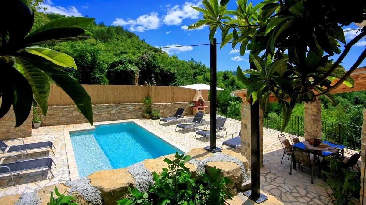 Sveti Bartol Villa | Villa Alba with breathtaking view from swiming pool, HEATED POOL, near Motovun