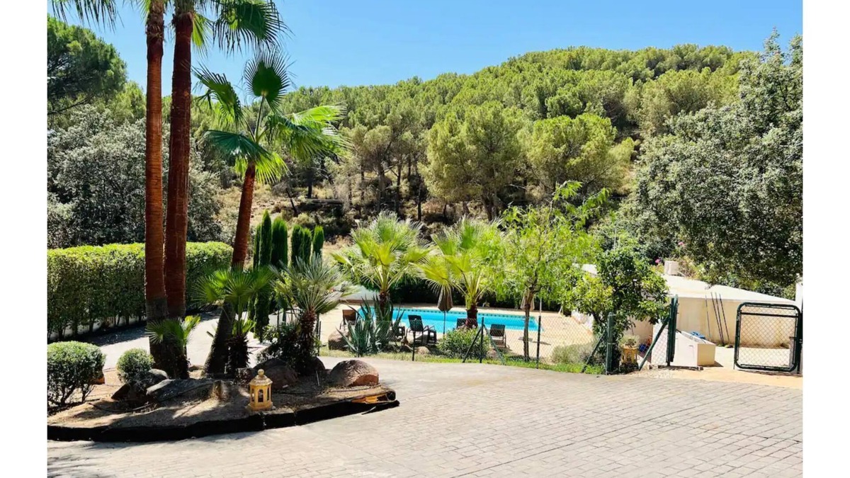 Las Jaras Villa | VILLA ALJARAL Spectacular, pool, fireplace, heated, wifi.
