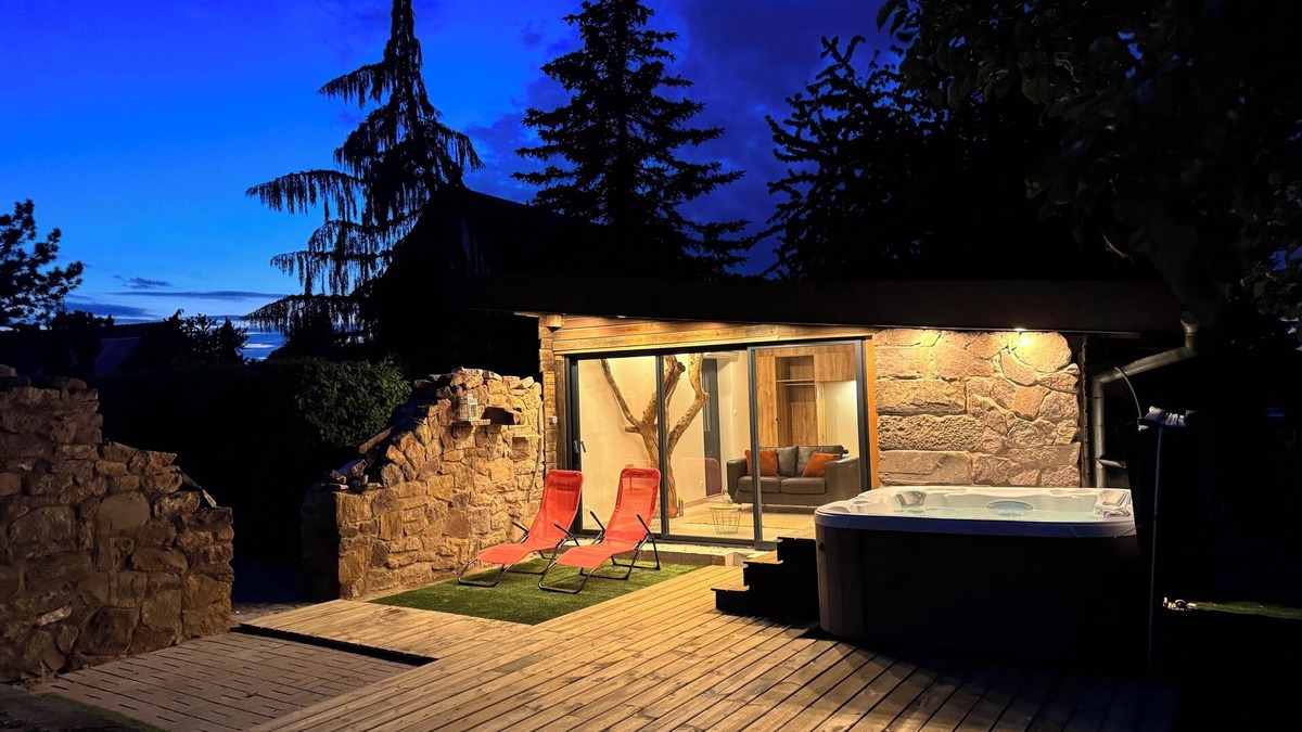 Furdenheim Villa | Villa-Alsace SPA -Sport and luxury pool- 17 min from Strasbourg (sleeps 14)