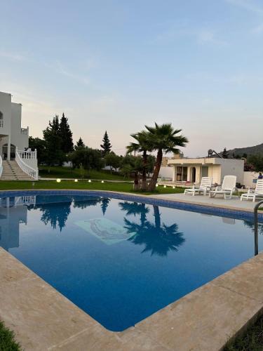 Geresh Villa | Villa amsa