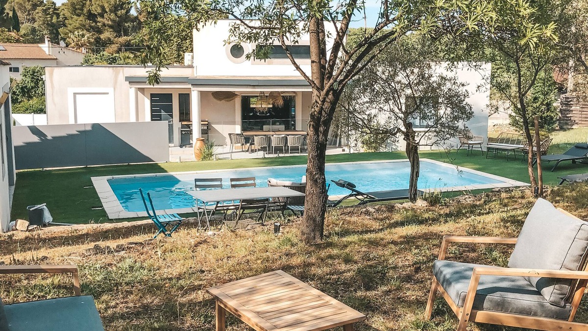 Mont Duplan Villa | Villa and Mazet La Nîmoise