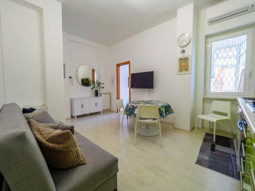 Quartiere XXXIV Lido di Ostia Levante Apartment | Villa Andreana