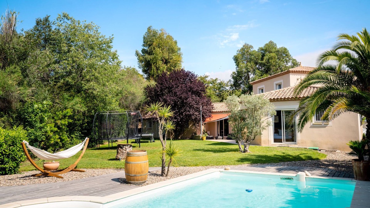 Beziers Villa | Villa Andria, Provençal villa with Pool.