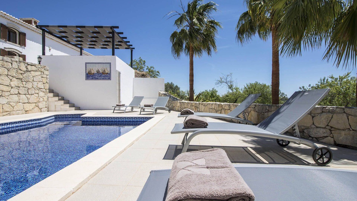 Loule Villa | Villa Angel | 2 Bedrooms | Panoramic Views | Parragil