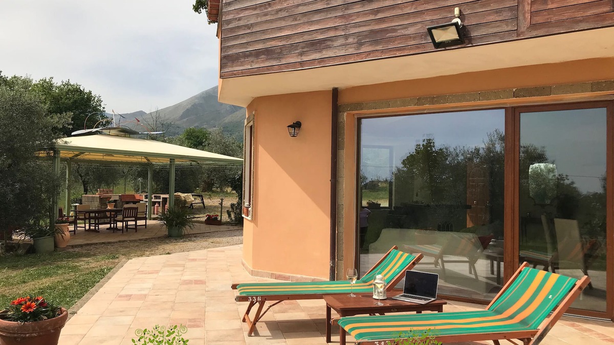Formia Apartment | Villa Angela ✦ Formia 4Guests Wifi @ 5min Gianola beach✦ Apartment in Villa