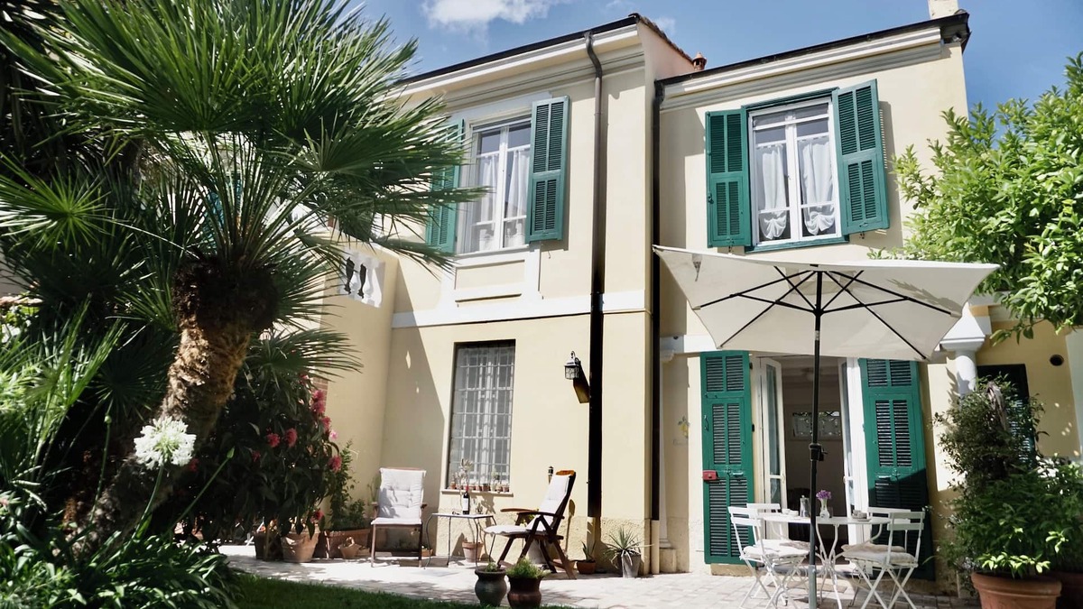 Vallecrosia Apartment | Villa Angelina Holiday Homes - Casa Limone 5 minuti a piedi dal mare