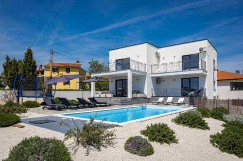 Orbanici Villa | Villa Angie in Central Istria for 10 persons with private heated pool & kids playground