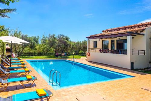 Pyrgos Psilonerou Villa | Villa Anna Maria by Villa Plus
