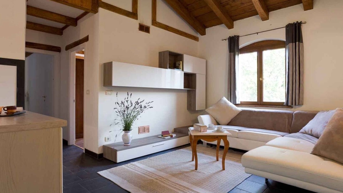 Varese Ligure Villa | Villa Arbeio 8+6, Emma Villas