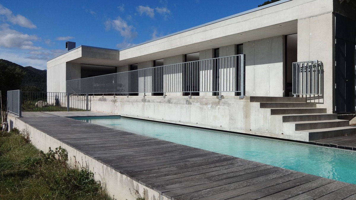 Pinarellu Villa | VILLA ARCHITECTE 5☆ 180° SEA VIEW and TOUR GÉNOISE. HEATED POOL. INTIMACY.