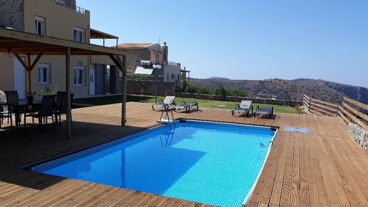 Skotino Villa | Villa Aretousa,privacy,serenity,private pool,overlooking sea& Crete's Golf Court