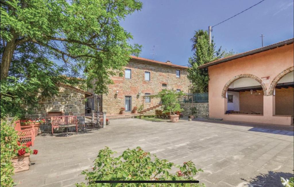 San Donato in Fronzano Villa | Villa Ari, la tua villa in Toscana