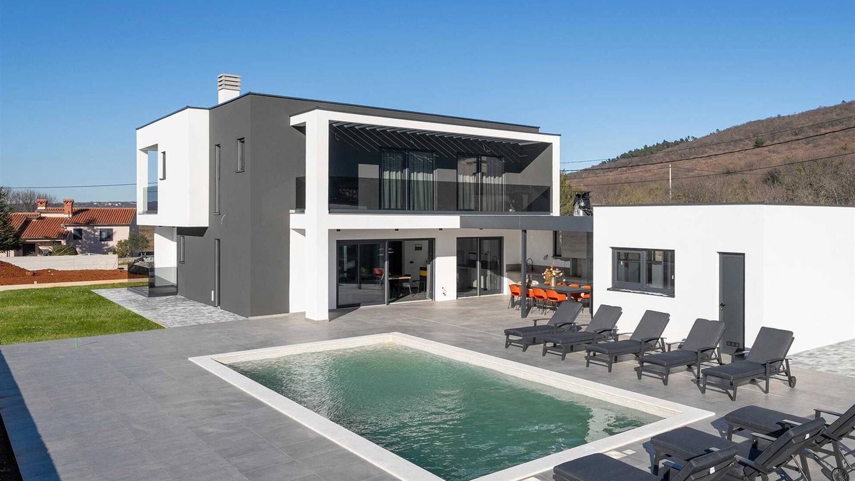 Brgod Villa | Villa Aria a peaceful retreat with a playground
